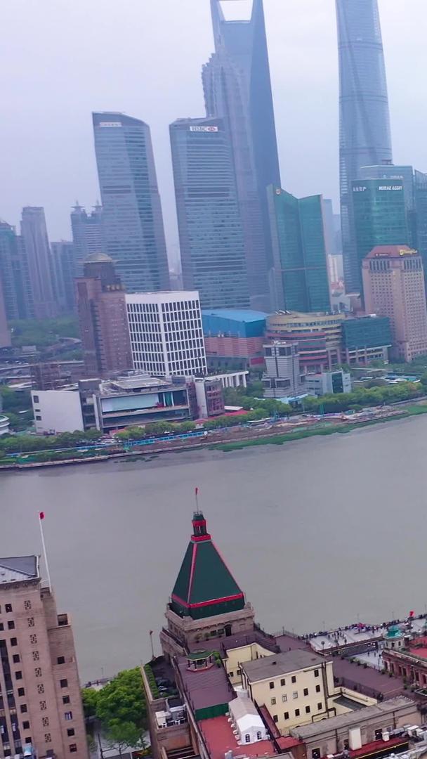 上海黄埔江河苏州航拍视频的预览图