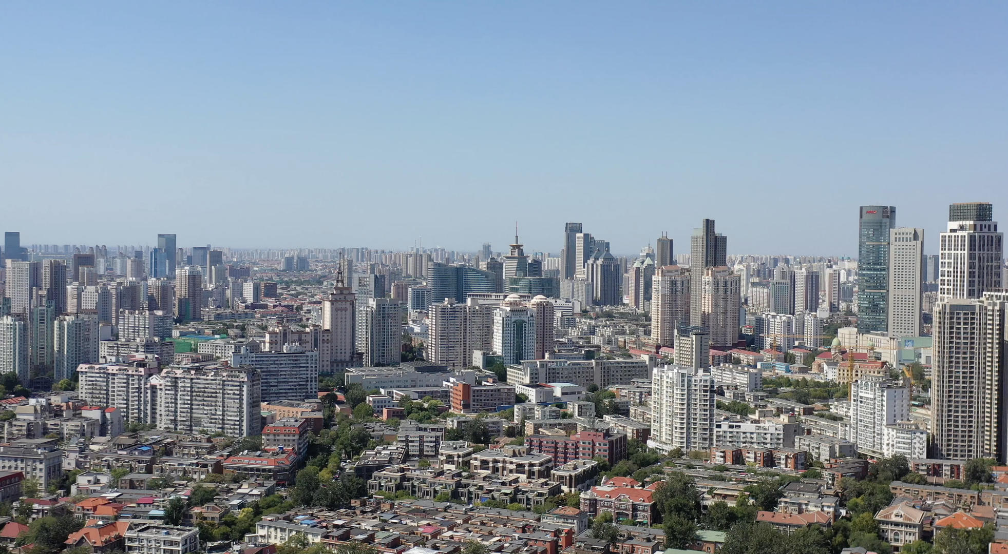 天津城市风光市中心高楼群航拍4K视频视频的预览图