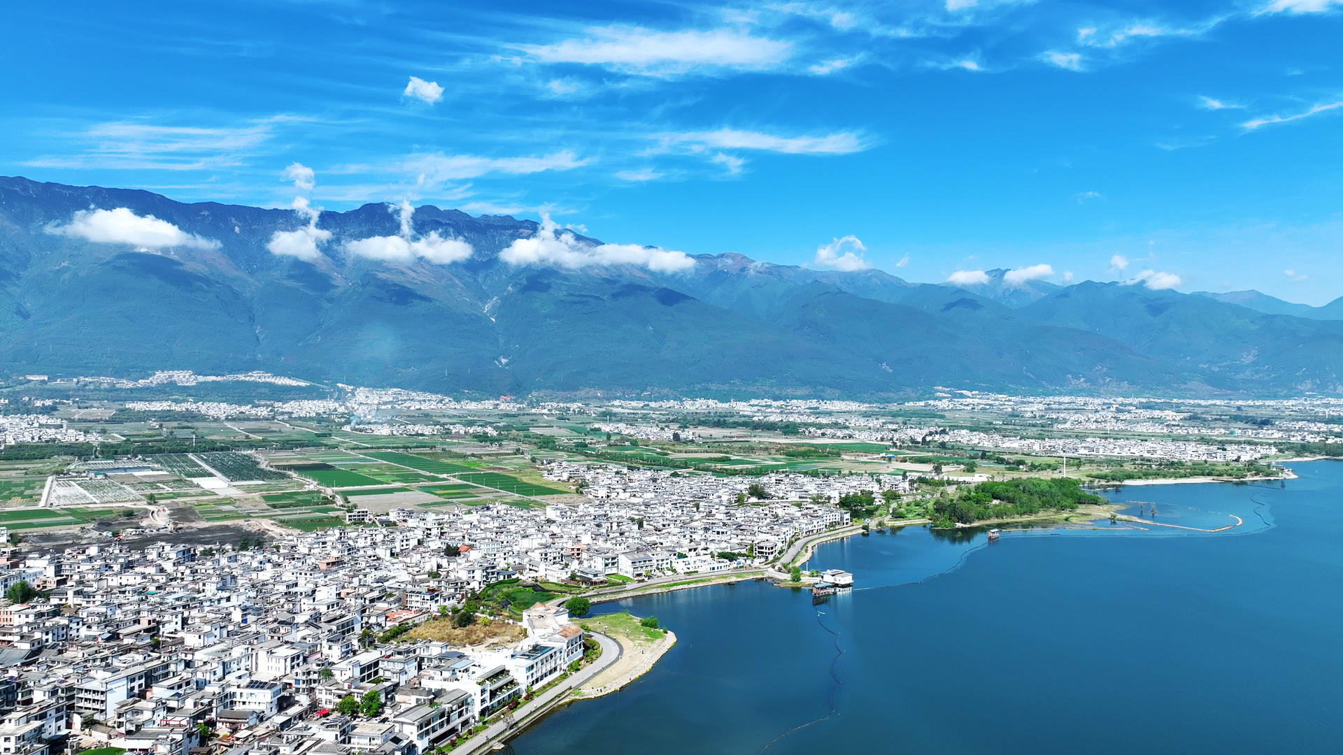 云南旅游大理苍山洱海乡村民居田园风景4k素材视频的预览图