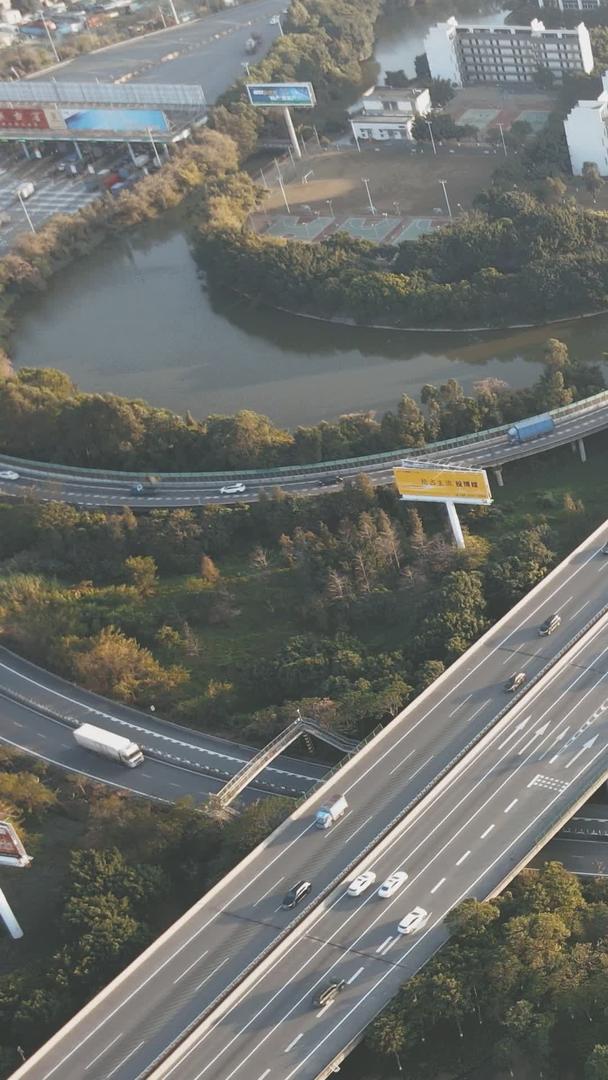 春运高速公路全景航拍城市交通高速公路视频的预览图