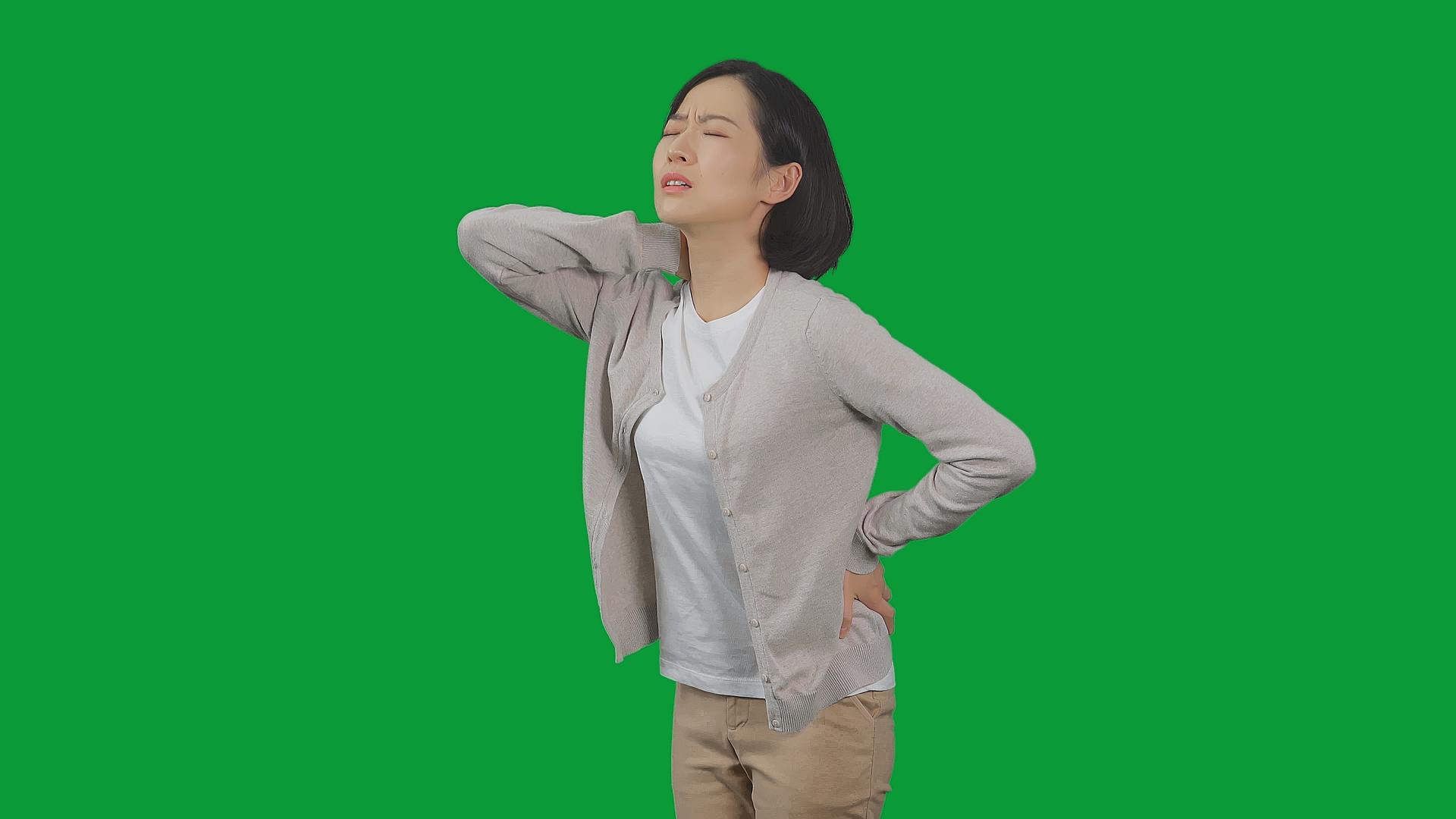 4K绿幕女性脖颈与腰椎疼痛视频的预览图