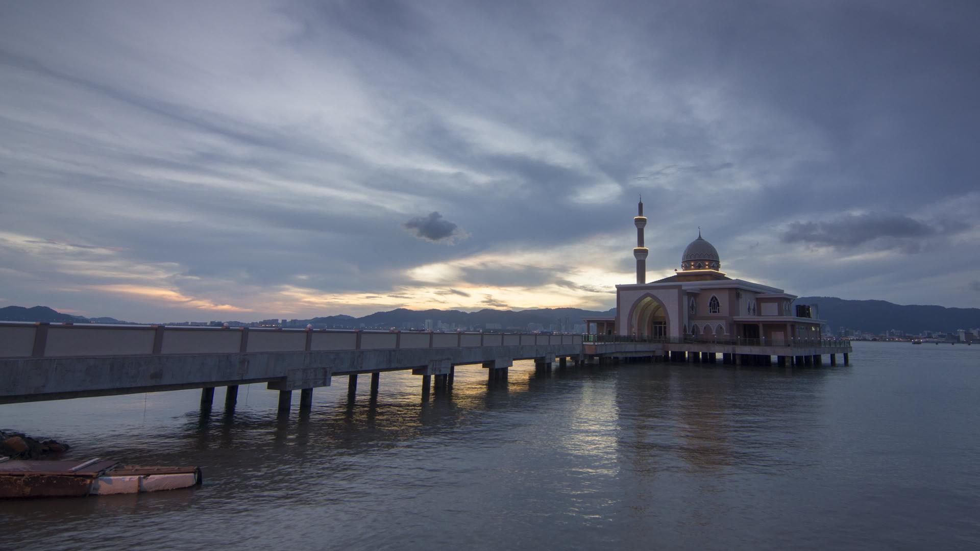 海边日落清真寺延时视频的预览图