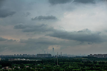 北京城市乌云翻滚8K延时视频的预览图
