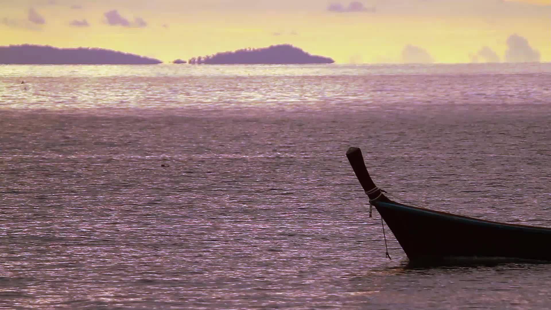 泰国的长尾拖船视频的预览图