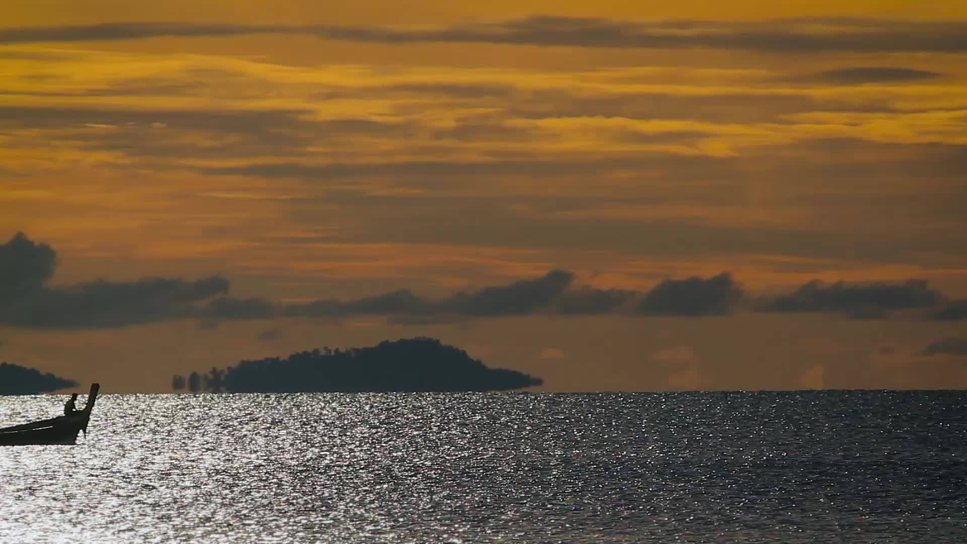 泰国的长尾拖船视频的预览图