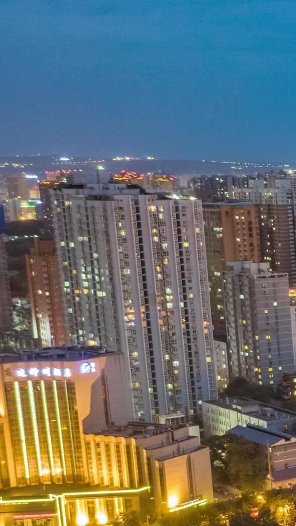 5k延迟的西安东南城角夜景航拍视频的预览图