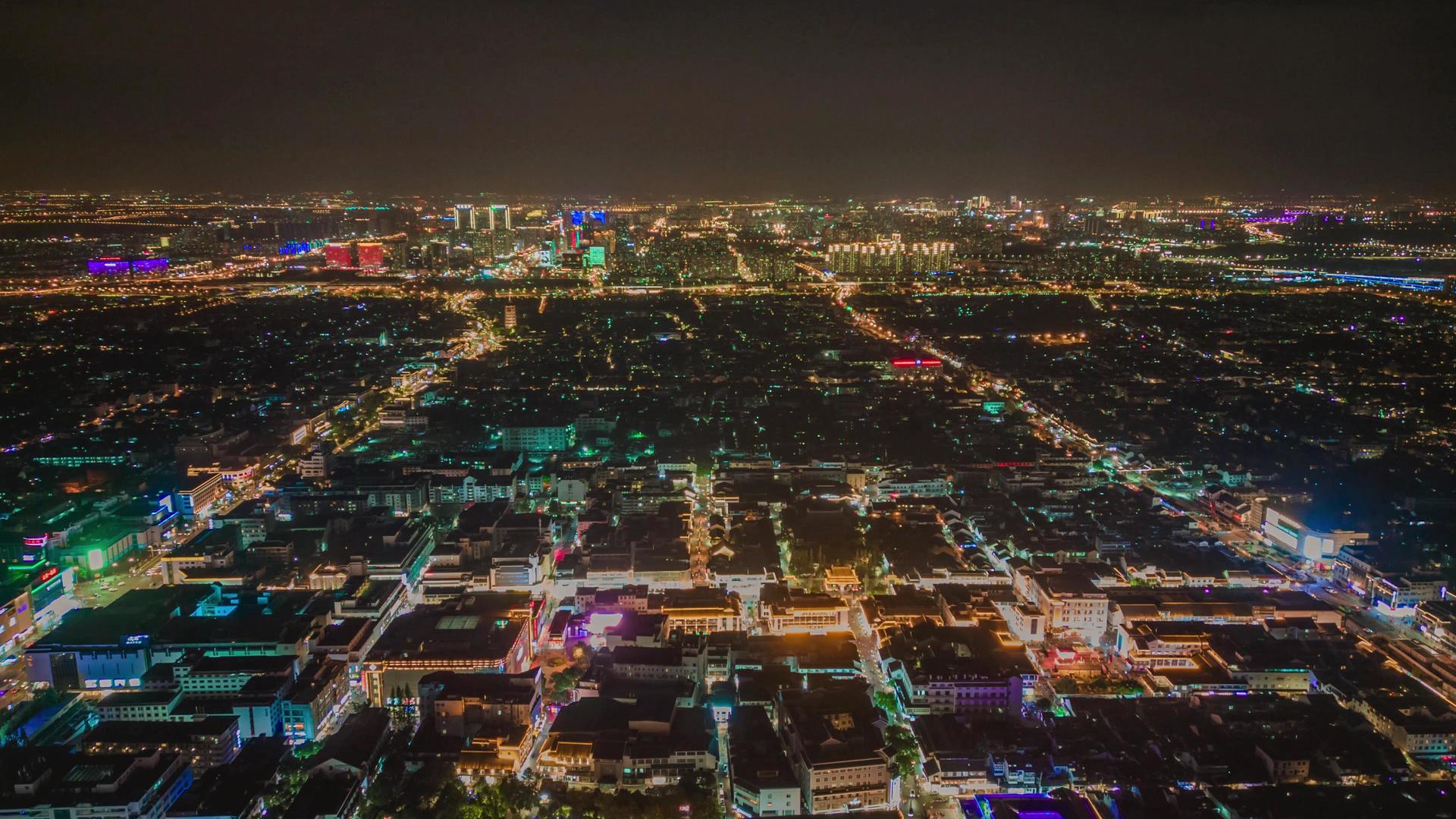 江苏苏州城市夜景移动延迟4K航拍视频的预览图