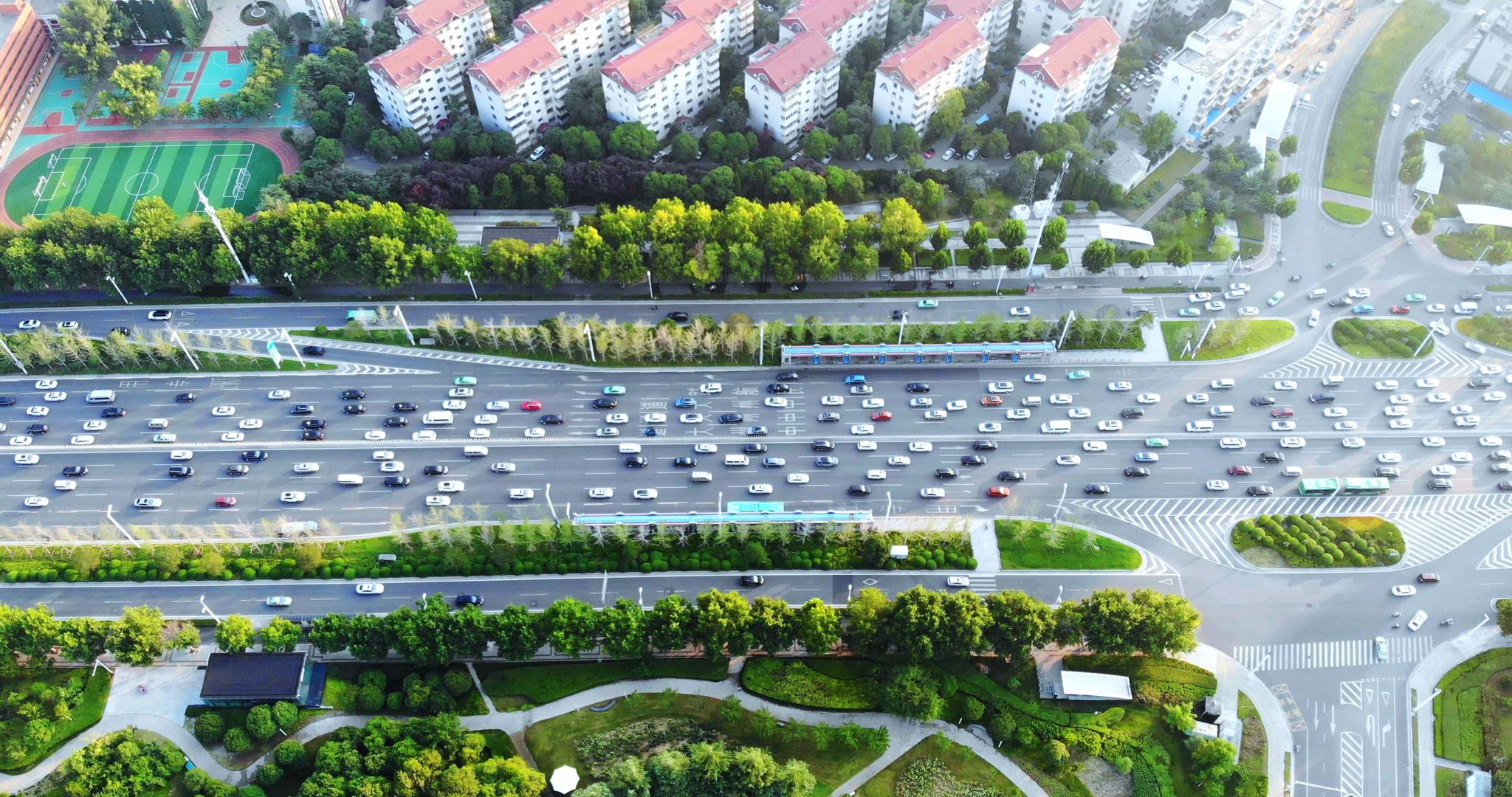 郑州郑东新区交通视频的预览图