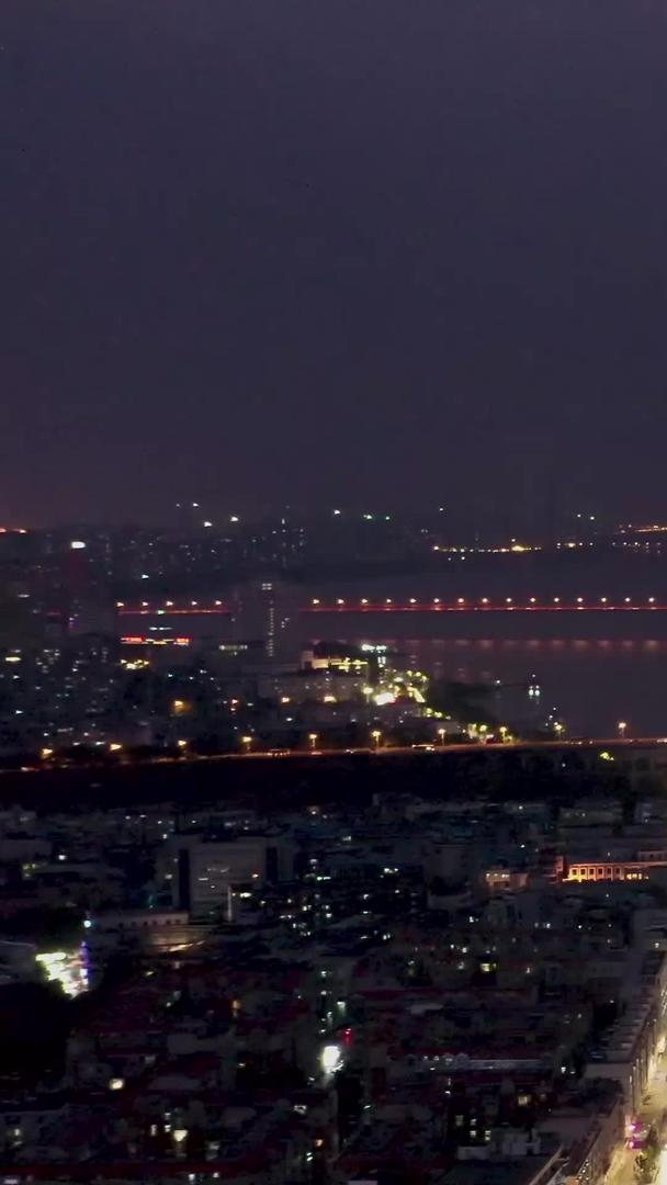 武汉城市灯光秀航拍视频的预览图