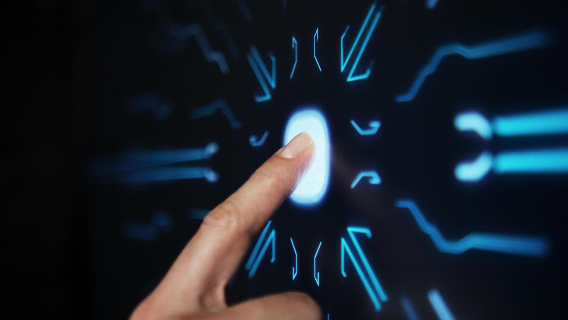 数字概念人的手指打开触摸屏按钮激活未来人工智能视频的预览图