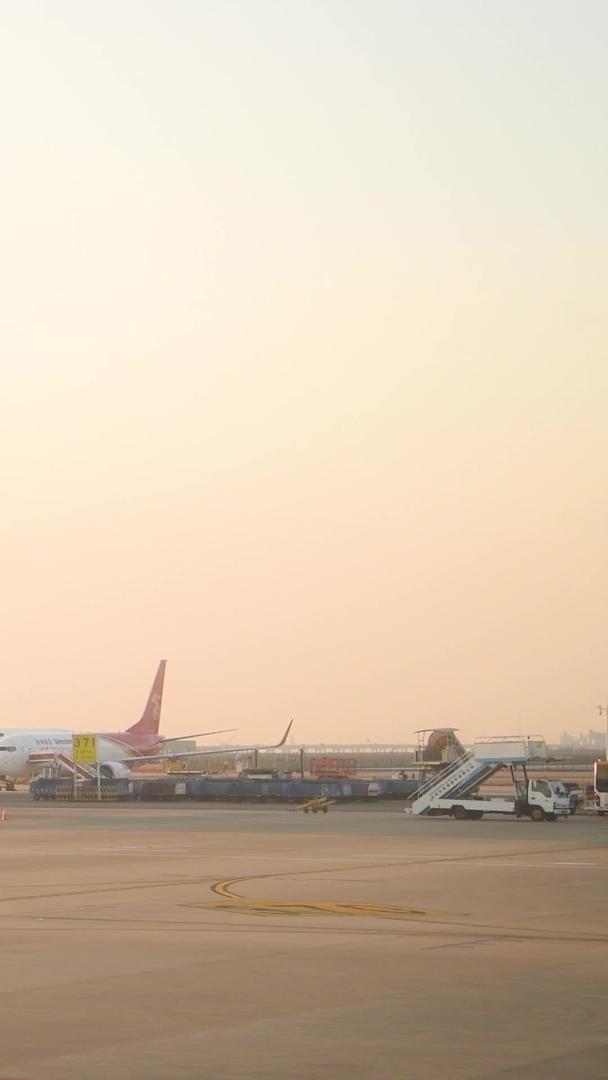 深圳宝安机场早晨视频的预览图