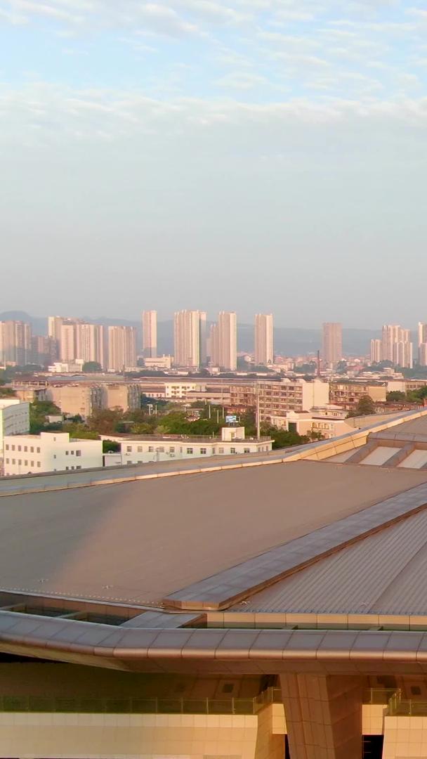 广西柳州站航拍视频的预览图