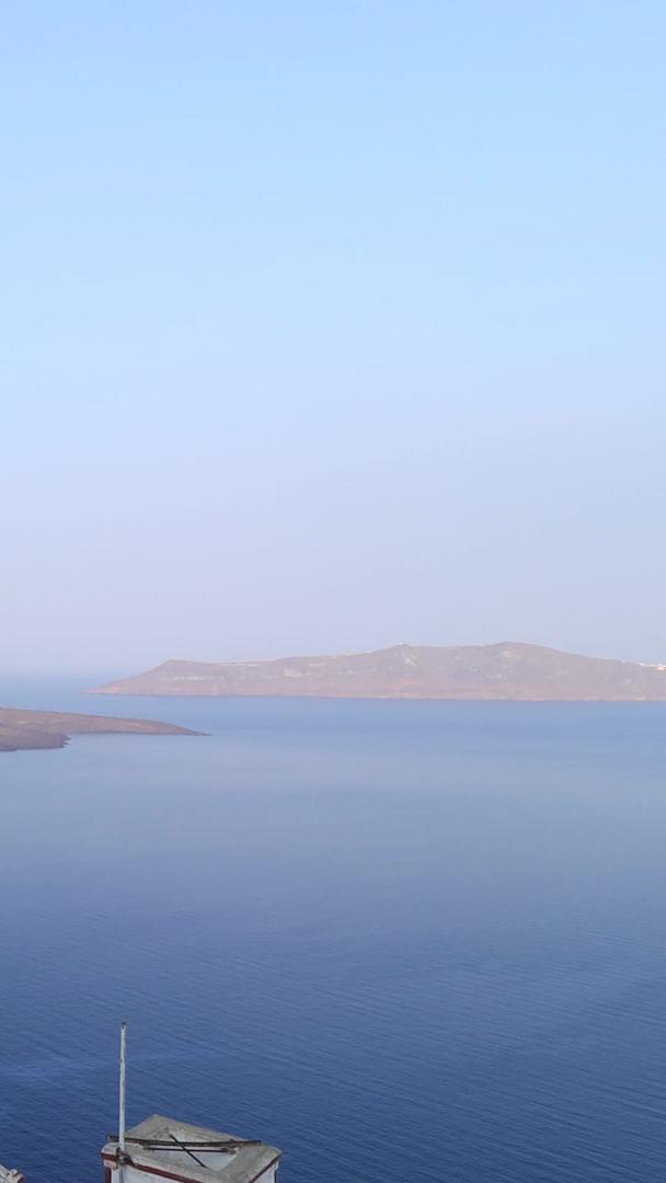 圣托里尼在希腊度假海岛拍摄的视频集合视频的预览图