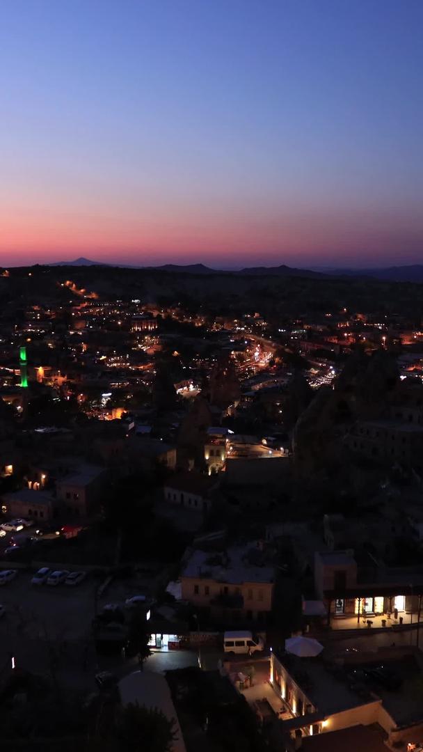 土耳其小镇格莱梅落日转夜景延迟视频的预览图