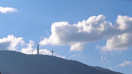 著名的十字架在伏德诺山延时视频的预览图
