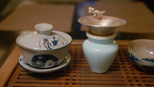 传统的茶桌碗视频的预览图