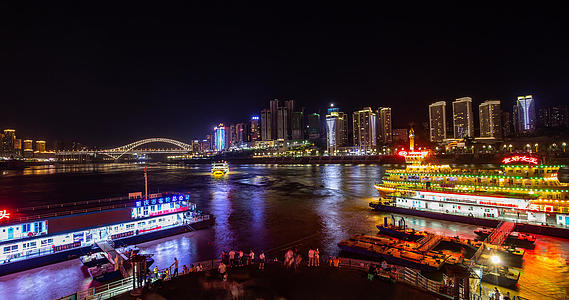 重庆标志性坐标朝天门两江交汇点夜景视频的预览图