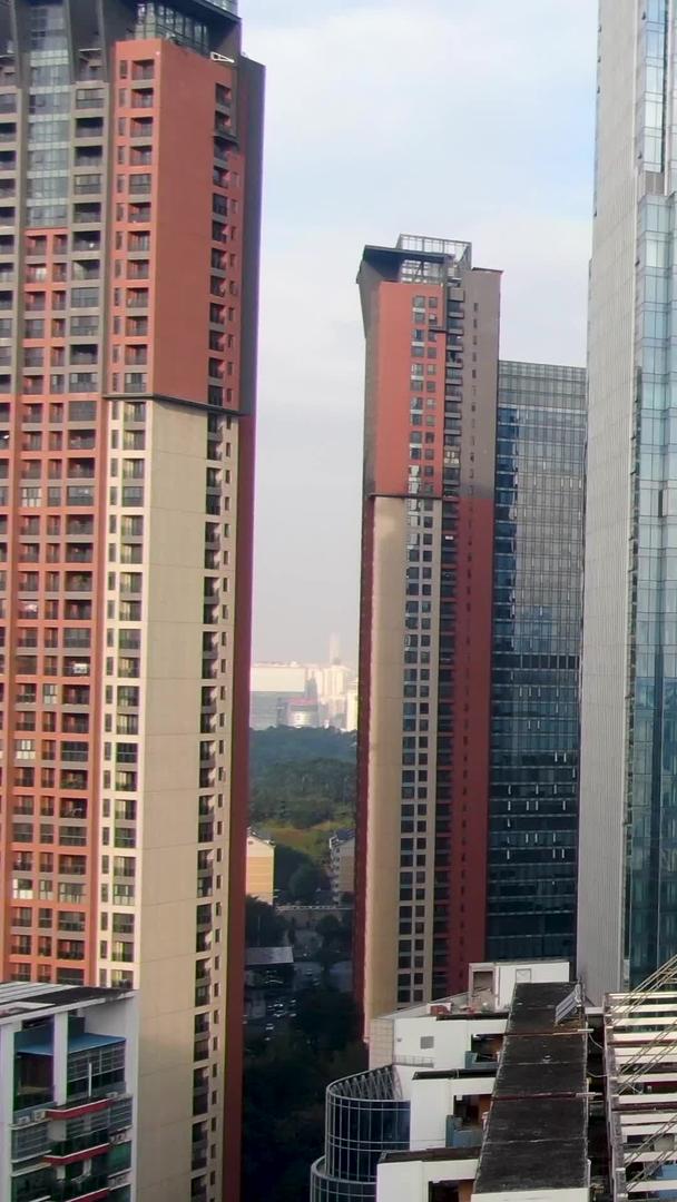广西第一高楼华润大厦航拍视频的预览图