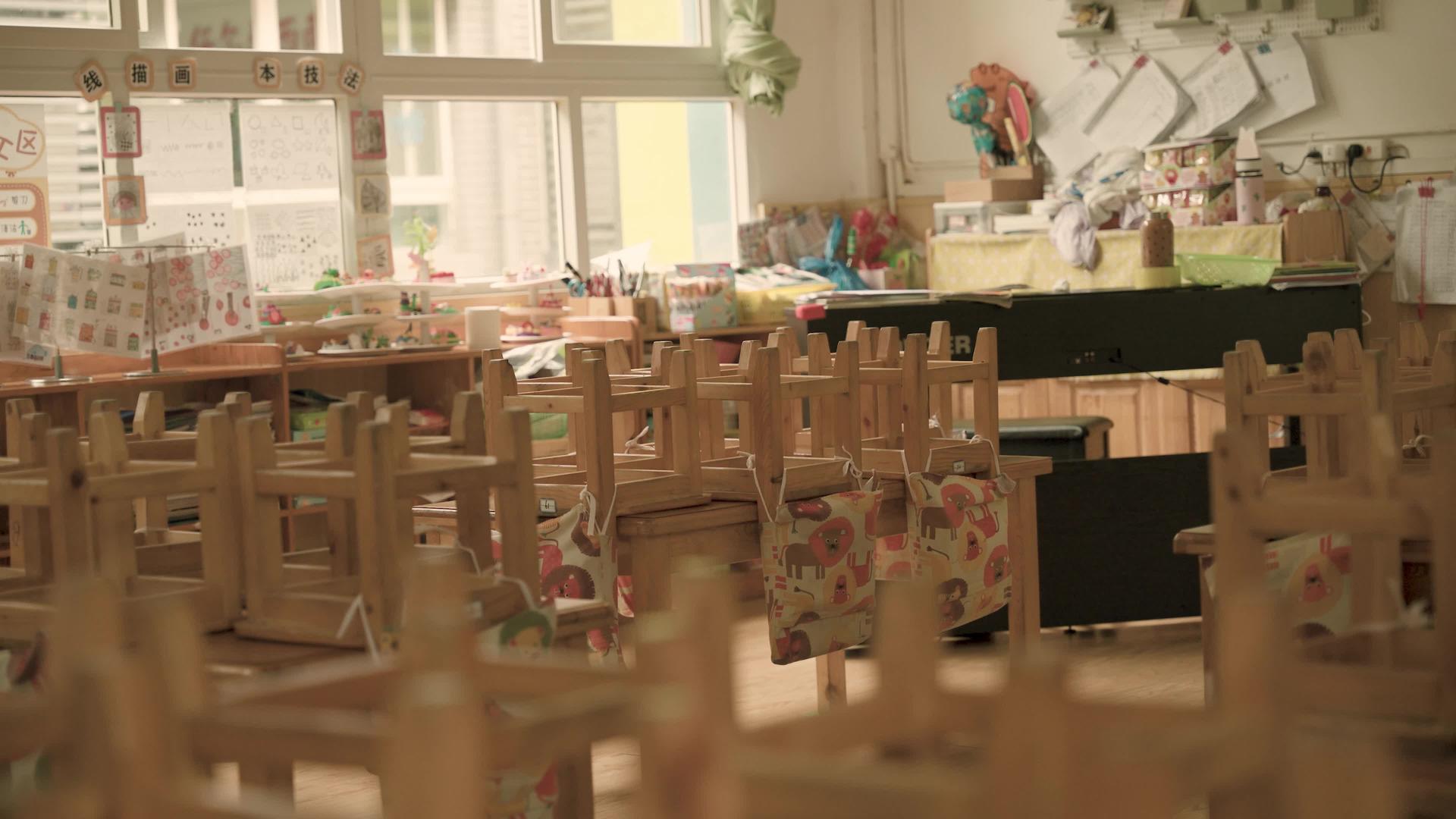4k高清幼儿园教室空镜头视频的预览图