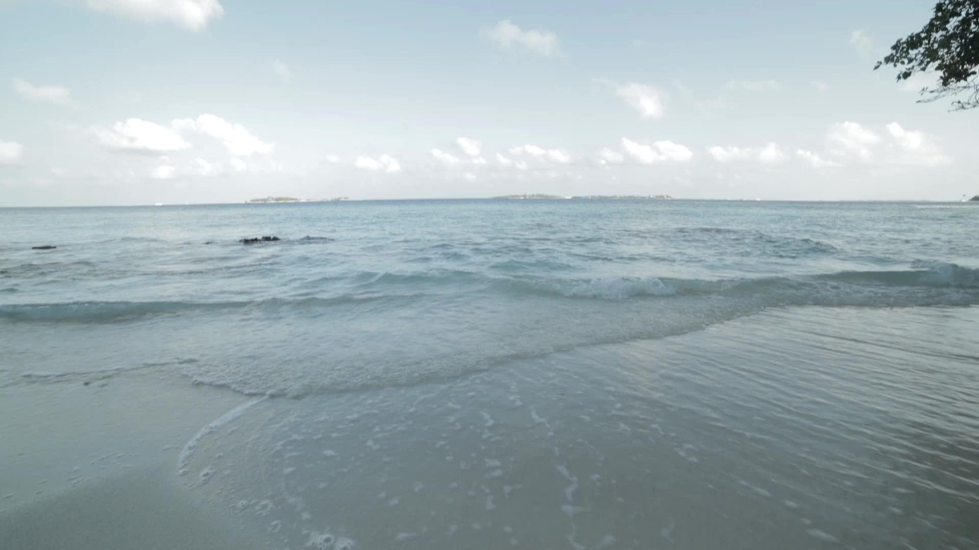 海滩视频的预览图