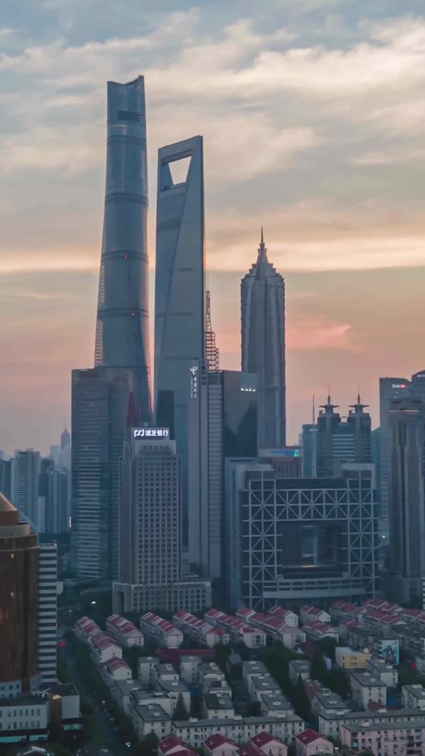 【城市宣传片】上海延时陆家嘴夜景集合视频的预览图