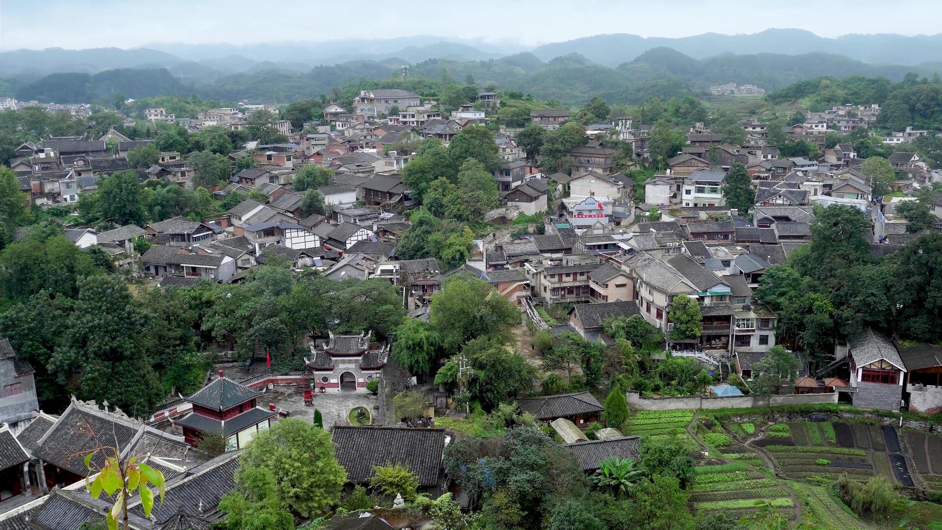 贵州青岩古镇全貌视频的预览图
