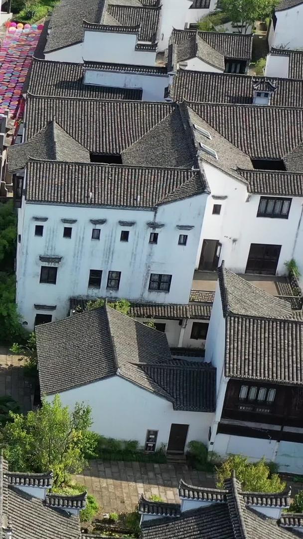 浙江杭州文渊狮城古建筑航拍视频视频的预览图