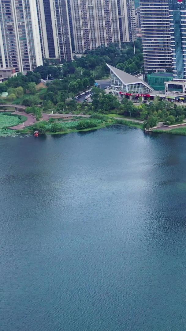 长沙梅溪湖城市岛风景视频的预览图