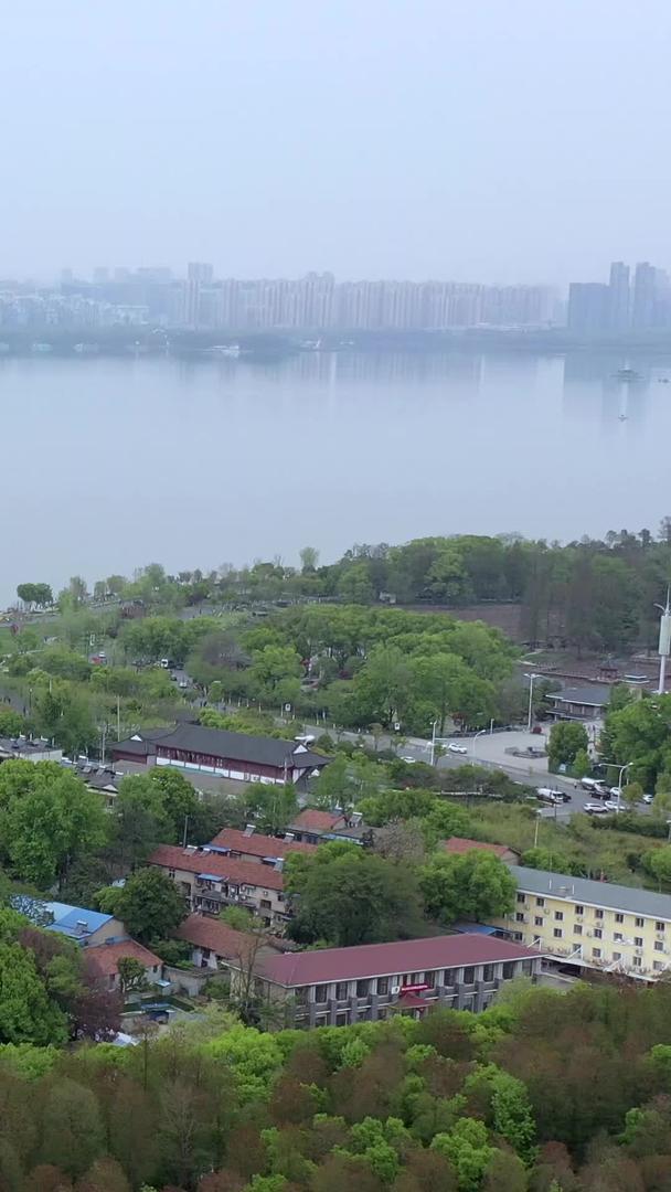 武汉东湖绿道航拍及城市风光视频的预览图