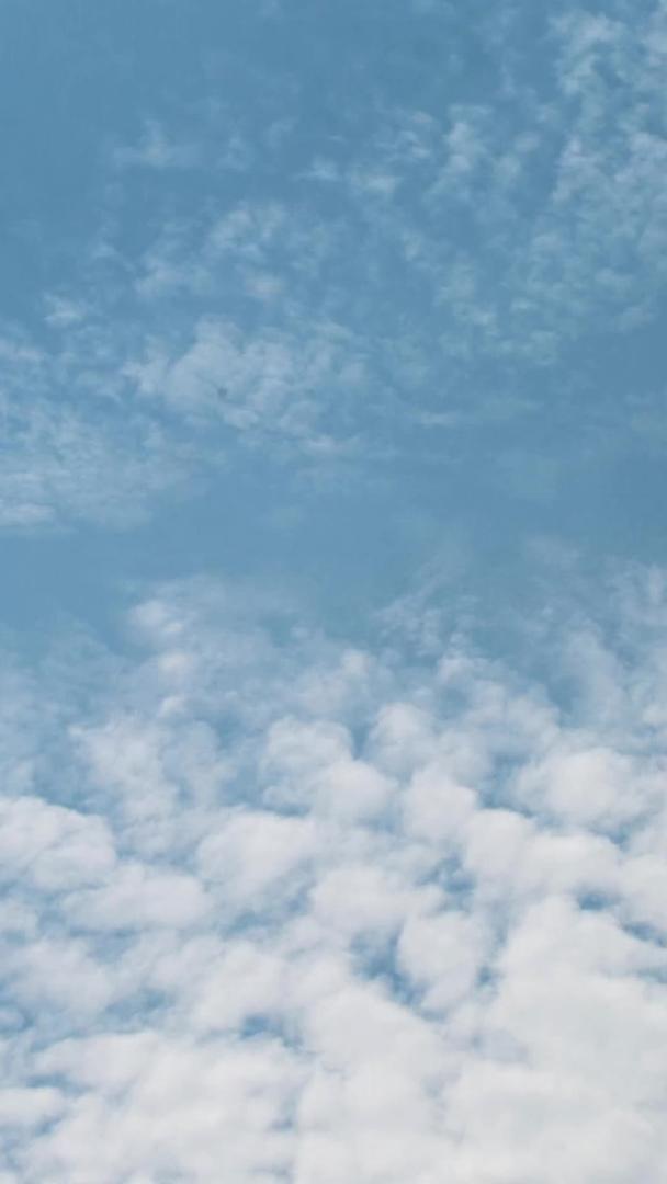 蓝天白云实拍素材视频的预览图