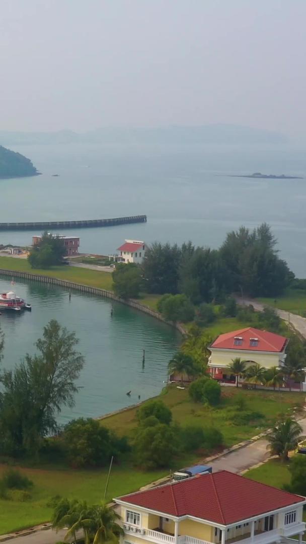 泰国海边游艇无人机视频的预览图