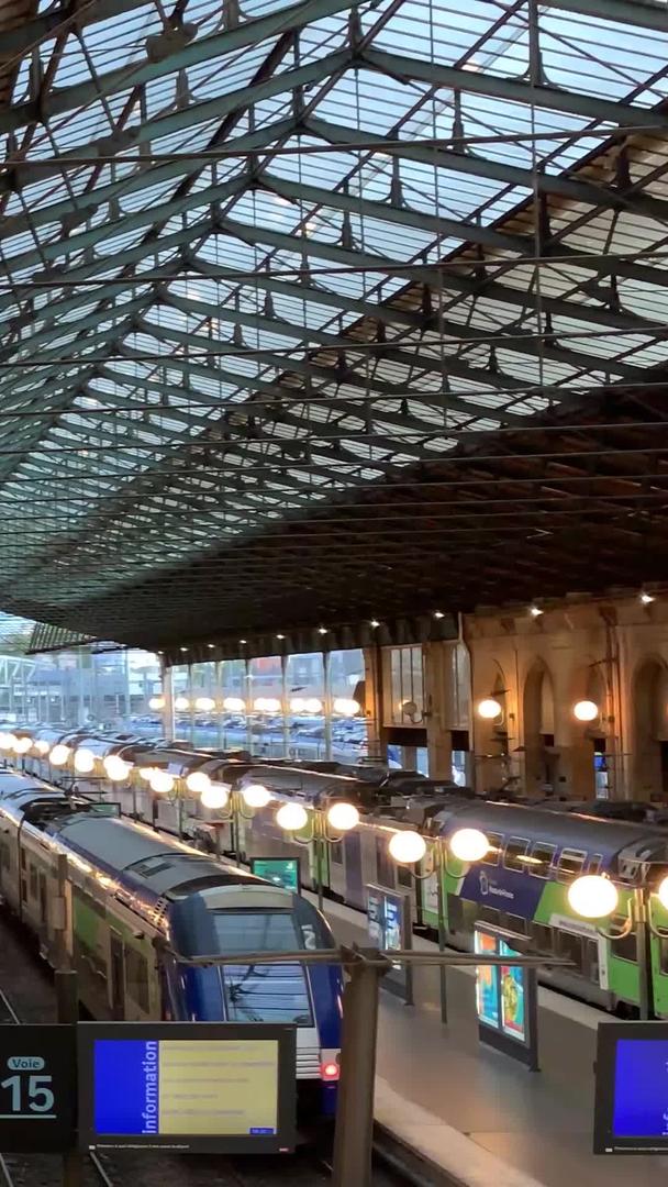 法国巴黎火车站北站实拍视频集合视频的预览图