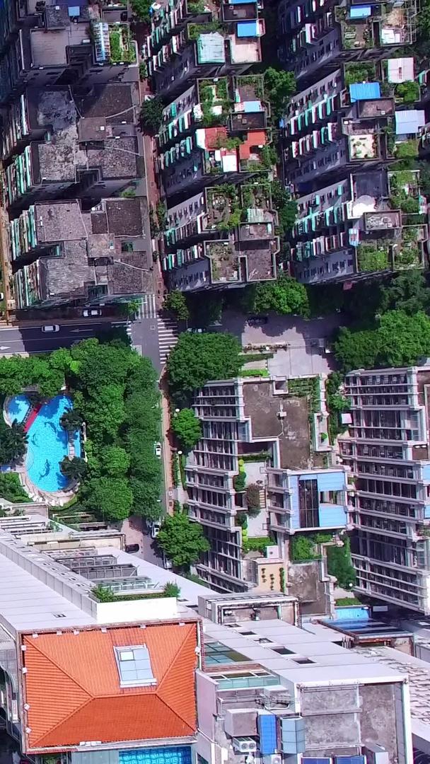 垂直航拍广州城市视频的预览图