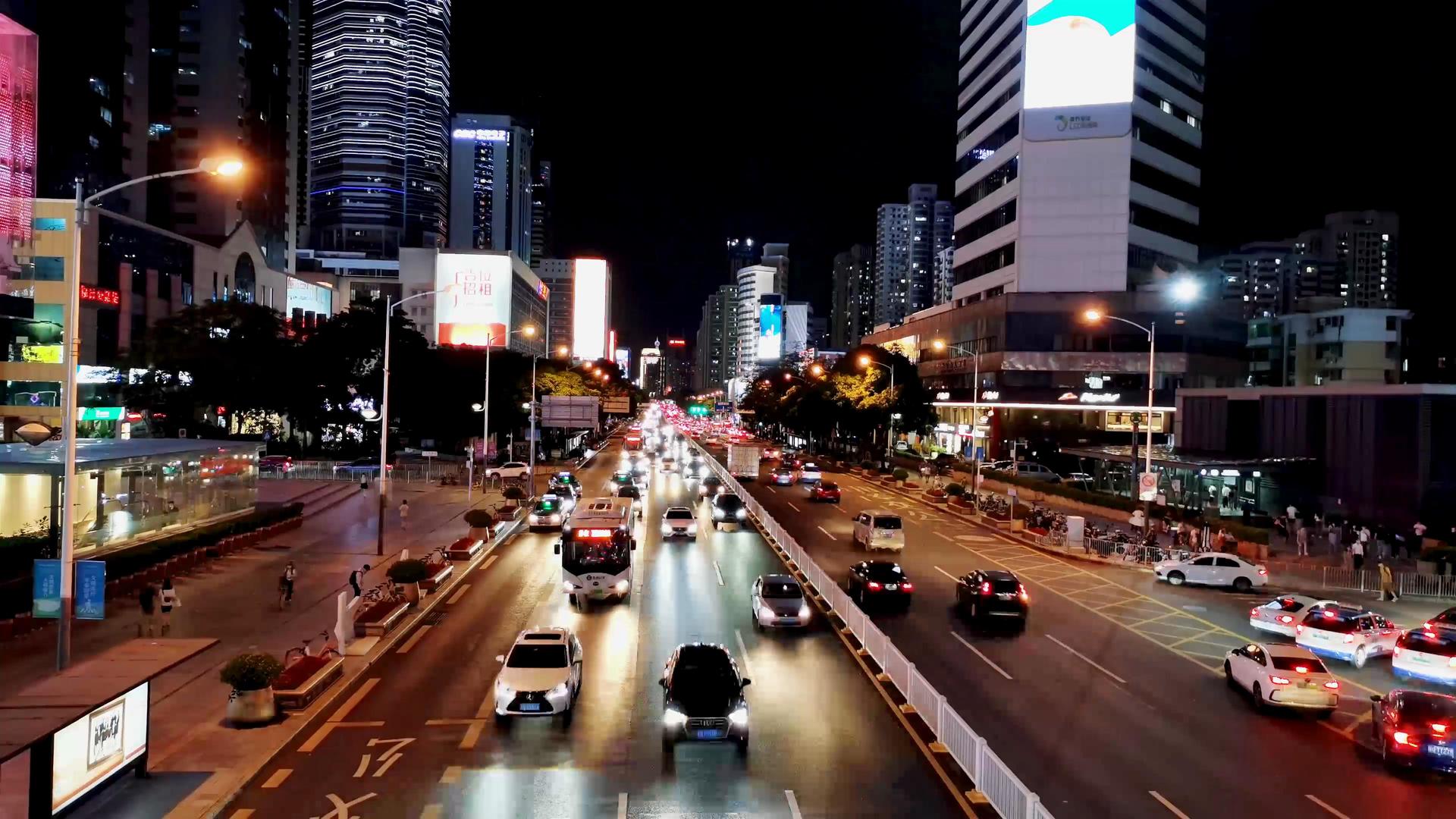 深圳夜景城市公路交通车流延时视频的预览图