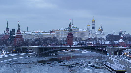 莫斯科克林和莫斯考河冬夜视频的预览图