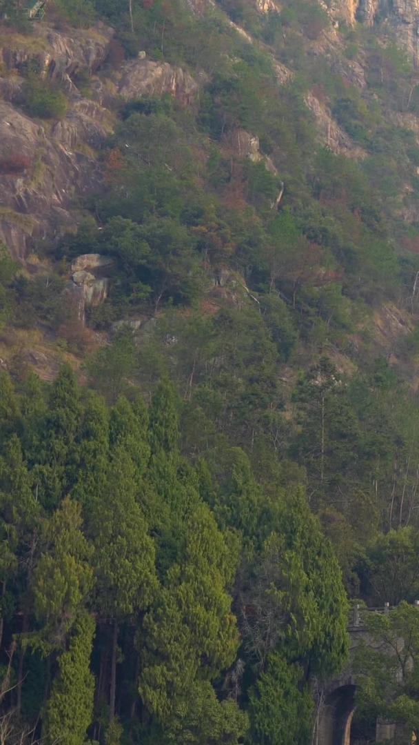 天台山瀑布全景拍摄集合集合视频的预览图