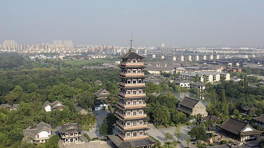 江苏扬州大明寺寺庙及古塔视频的预览图