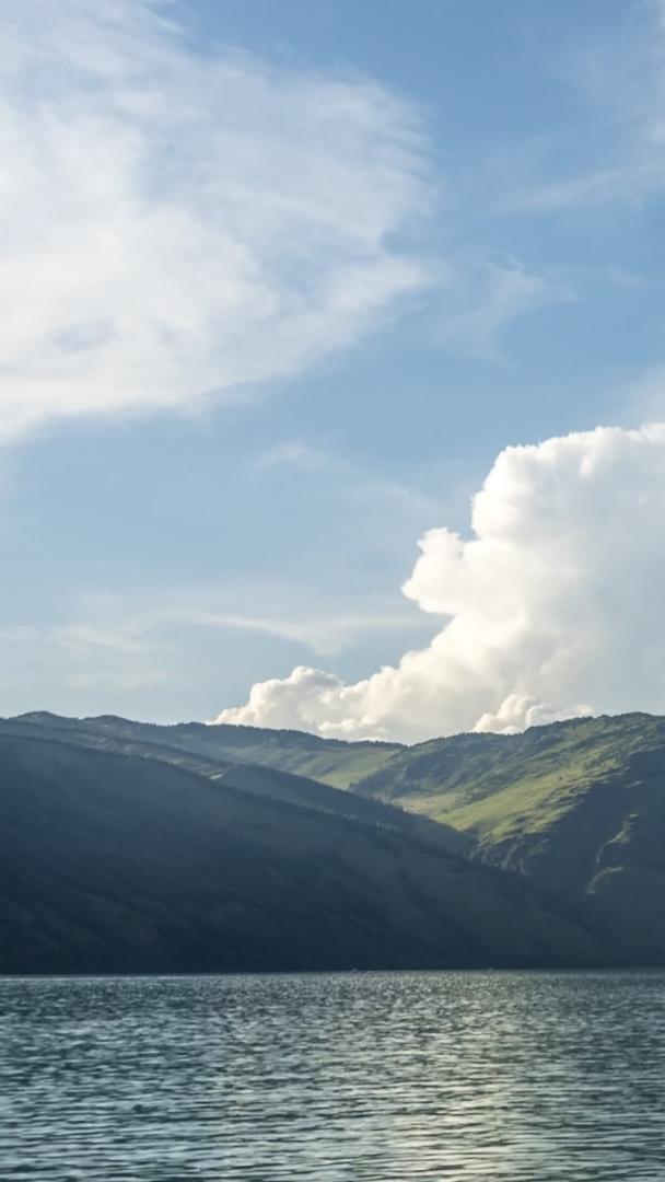 延时新疆喀纳斯湖延时云彩视频的预览图