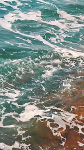 海边海水撞击石头唯美升格镜头视频的预览图