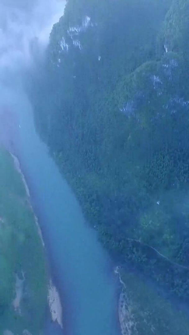 清晨桂林山水航拍全景视频的预览图