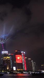 2019年国庆上海外滩东方明珠灯光秀视频的预览图