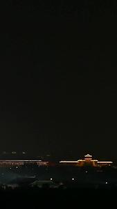 北京天坛夜景的烟花视频的预览图