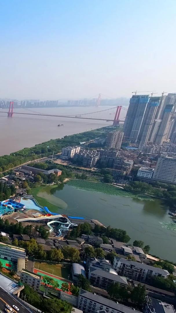 武汉长江大桥延时视频视频的预览图