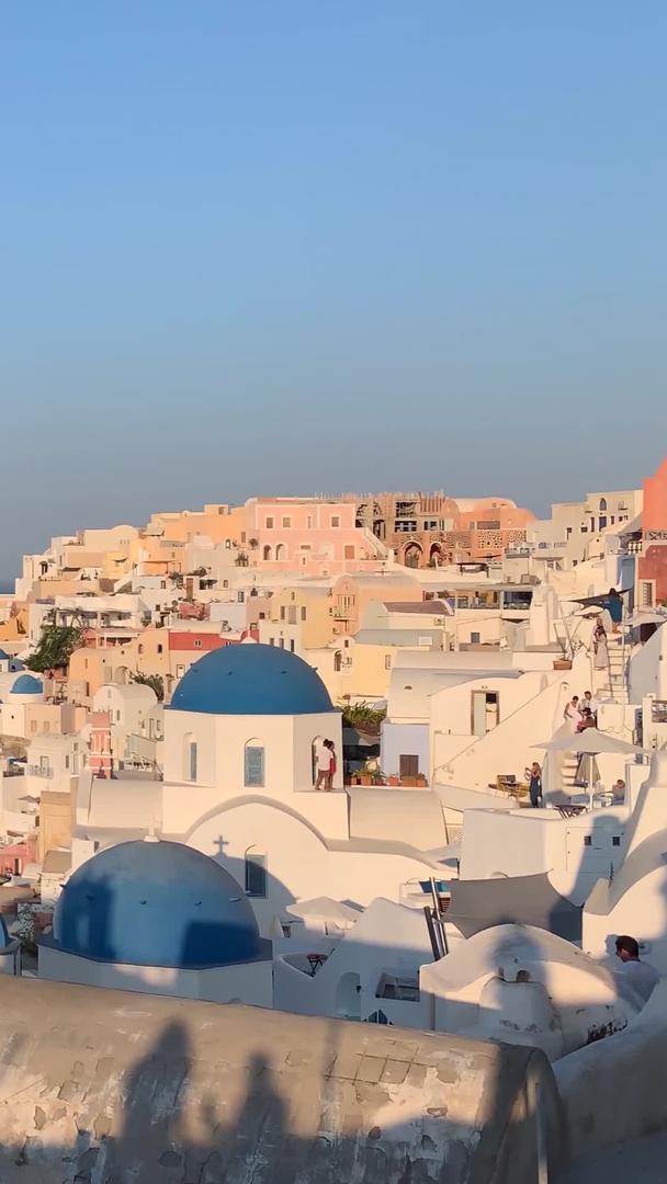 希腊著名旅游胜地伊亚小镇实拍视频视频的预览图