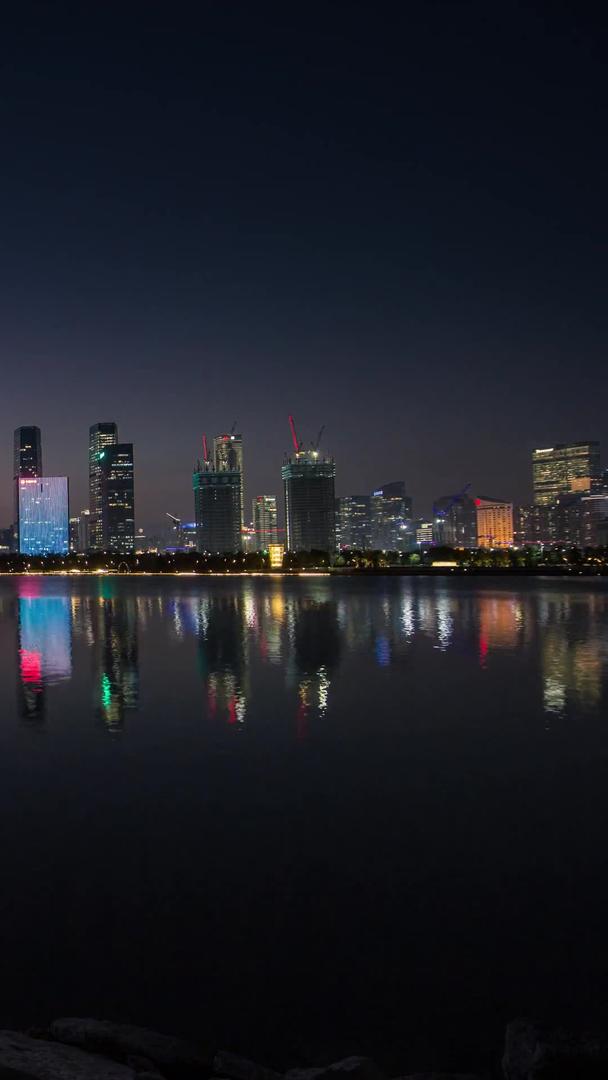 深圳市前海区经济大湾区人才公园白转夜延时视频的预览图