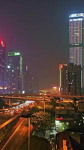 广州城交通夜景航拍视频的预览图