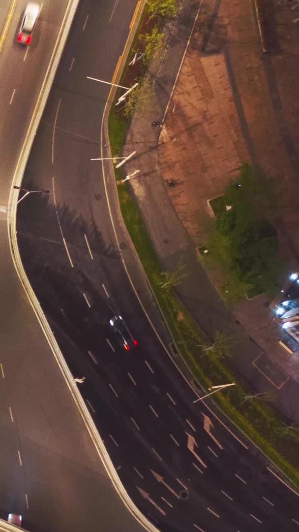 航拍城市立体交通高架延迟夜景视频的预览图