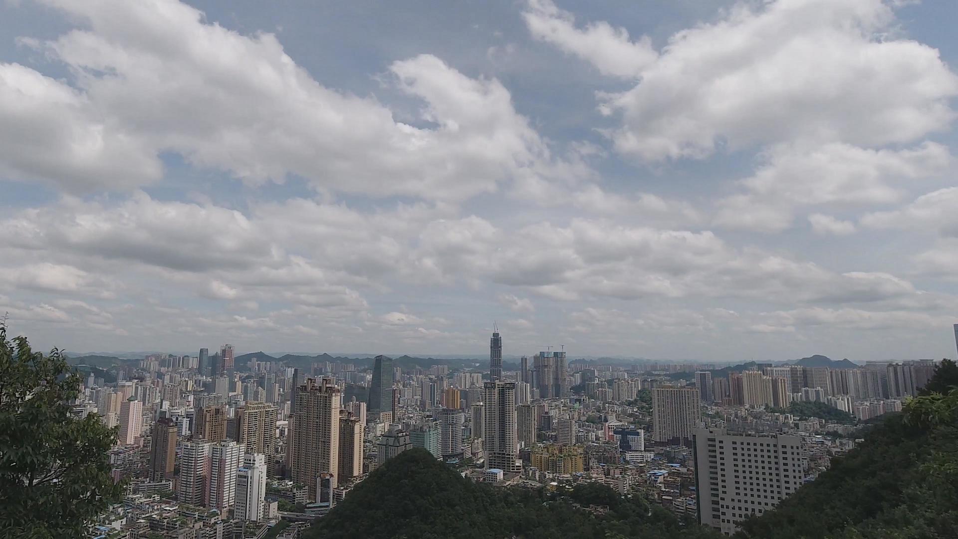 4K航拍贵州省会贵阳城市风光延时视频的预览图