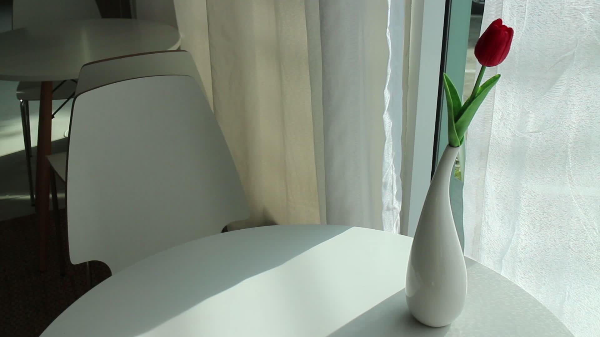 空调室的白色窗帘视频的预览图