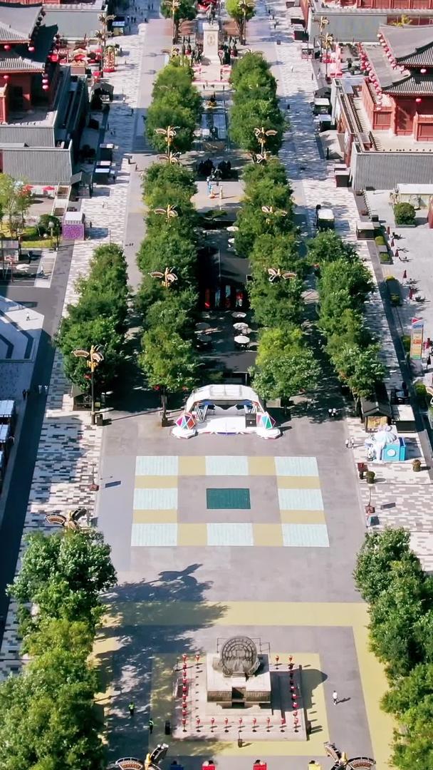 大雁塔商业步行街视频的预览图